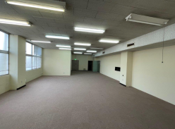 板橋区　貸倉庫
