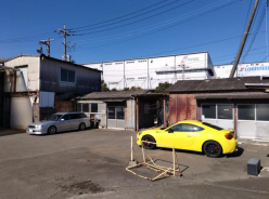 武蔵村山市　貸倉庫