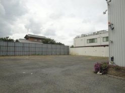駐車場用地 広大